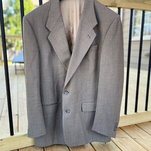 Men's Classic Checkered Blazer in brown and tan. Goes with anything!!